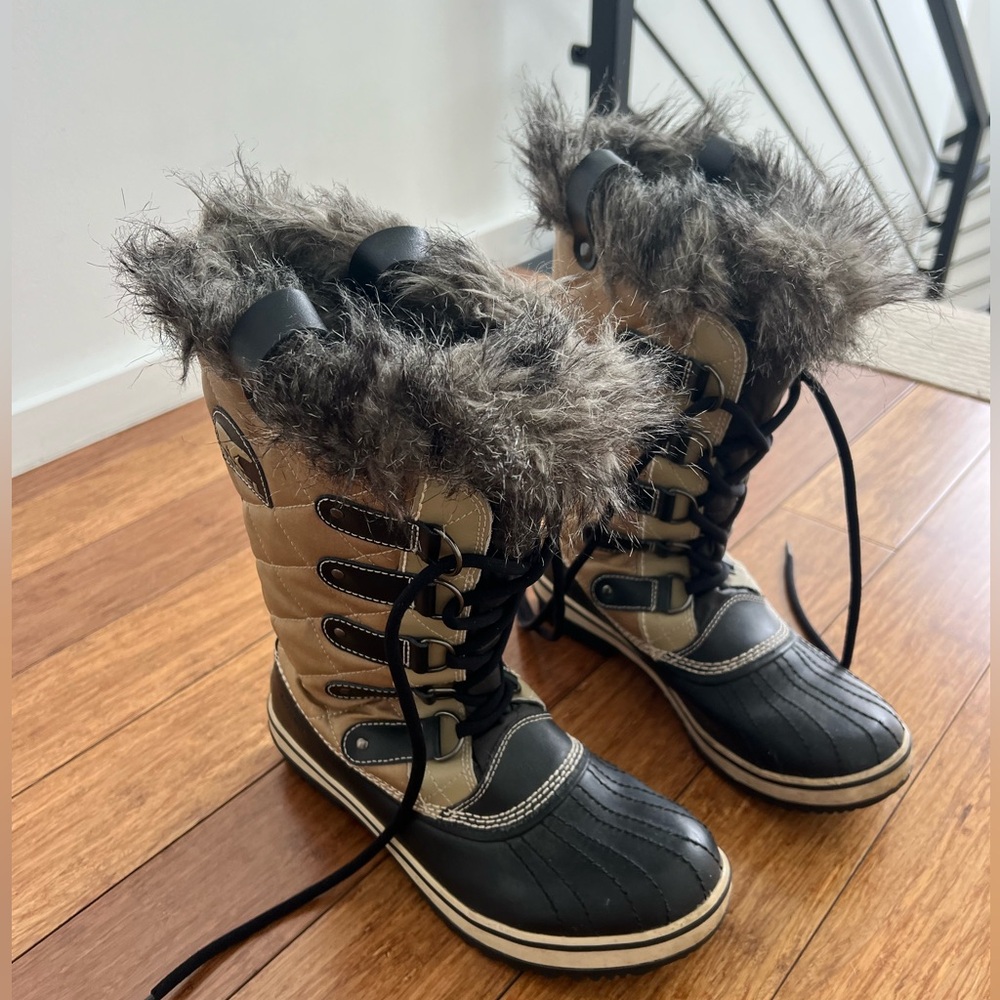 Women’s sorel boots